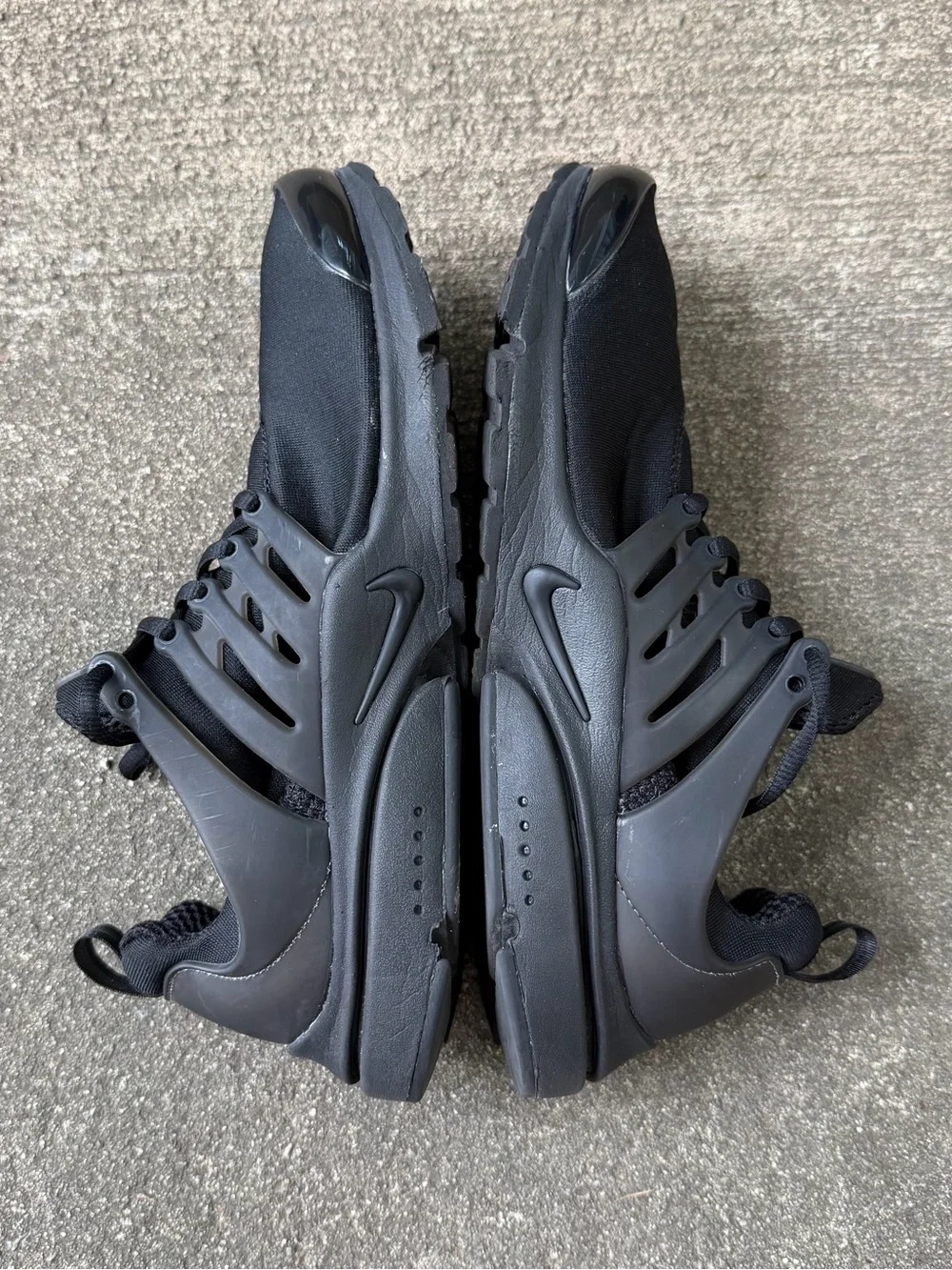 Nike Air Presto Triple Black Shiny Toe Men’s Athletic Shoes Size 11 CT3550-003